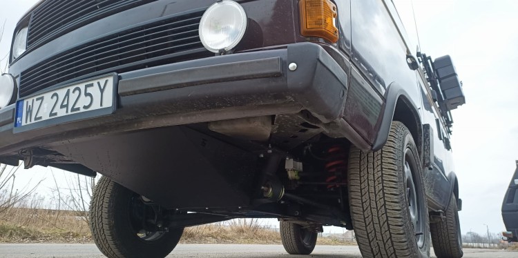 Osłona najazdowa vw T3 syncro.jpg